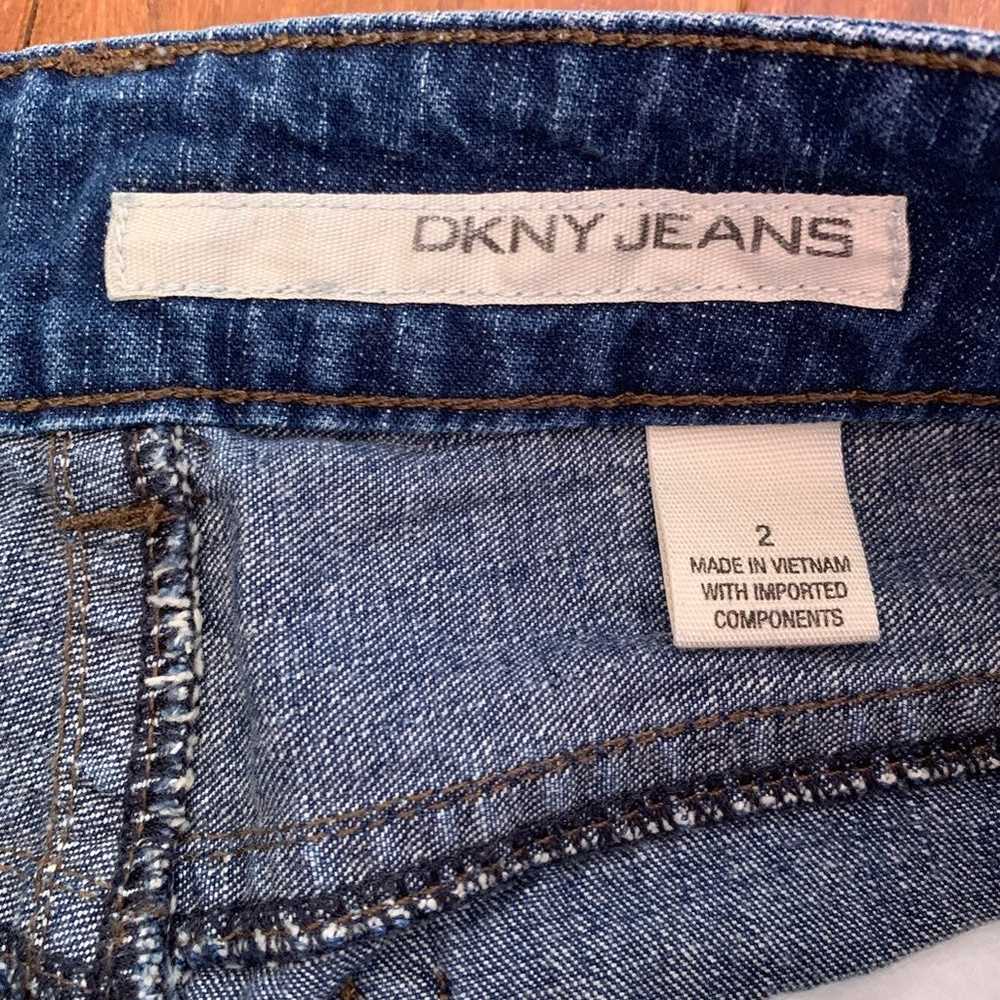 dkny straight leg vintage Jeans size 2 - image 3