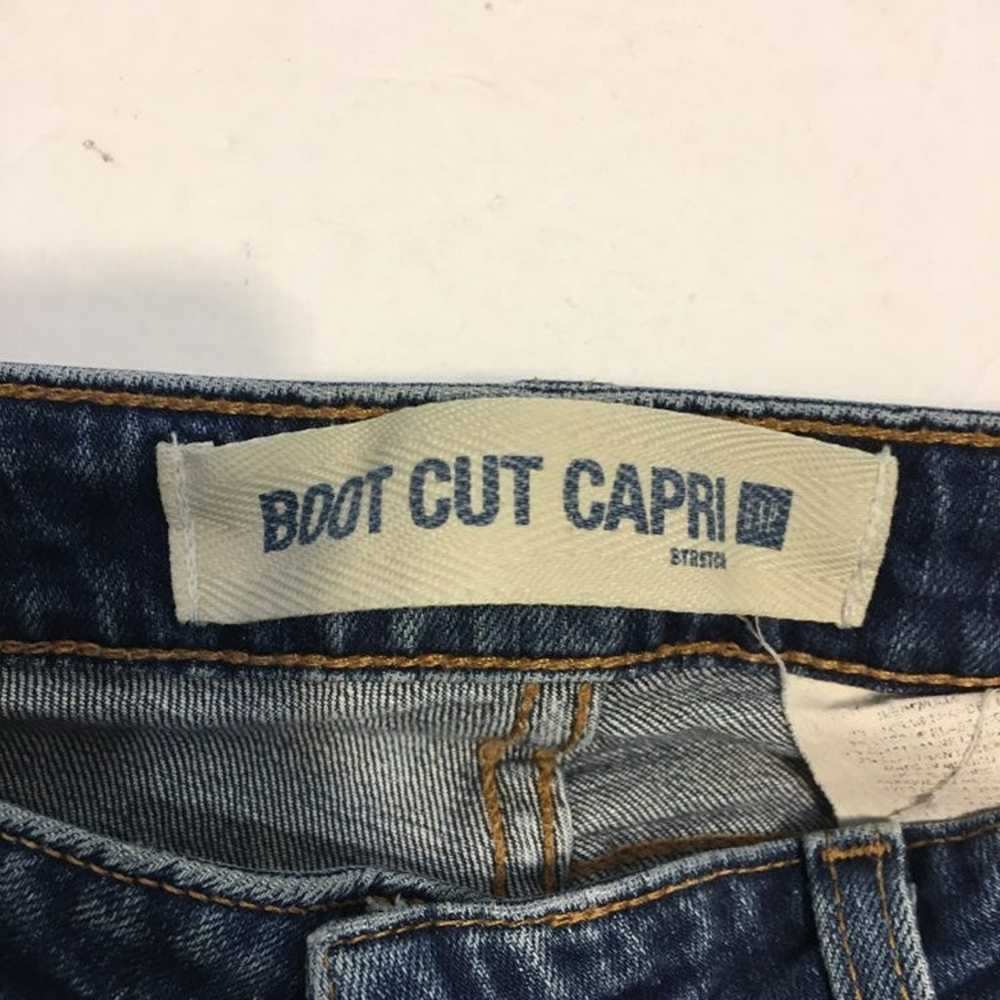 Gap Women’s Size 10 Boot Cut Capri - image 4
