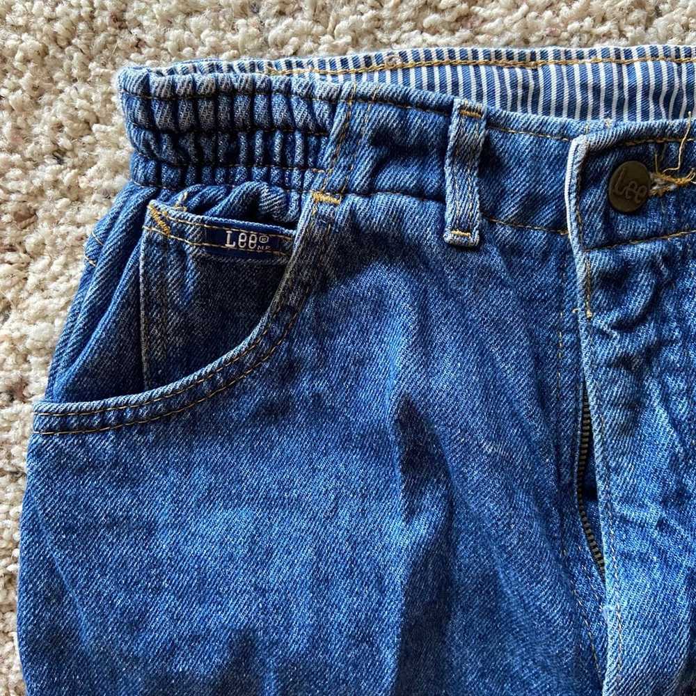 Vintage High-Waisted Denim Jeans - image 2