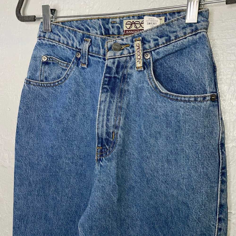 Vintage Sasson 80’s Light Acid Wash Denim Jeans - image 4