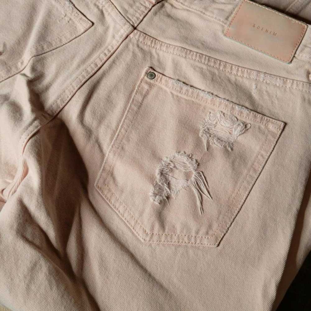H&M Vintage Light Pink Distressed Mom Jeans - image 5