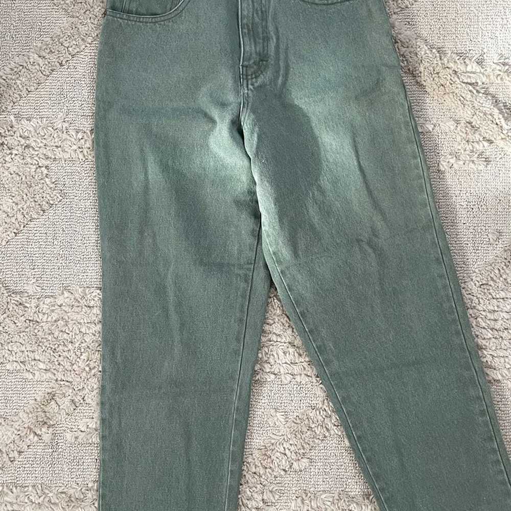 Vintage American Eagle mom jeans in sage green - image 3