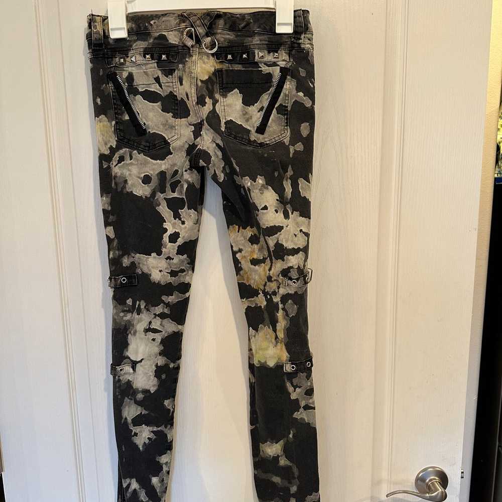 Tripp nyc bleach dyed jeans. Size 7 - image 2