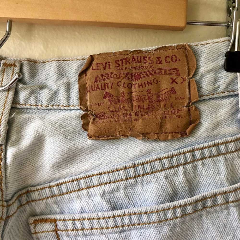 Vintage Levis 501 Mom Jeans - image 4