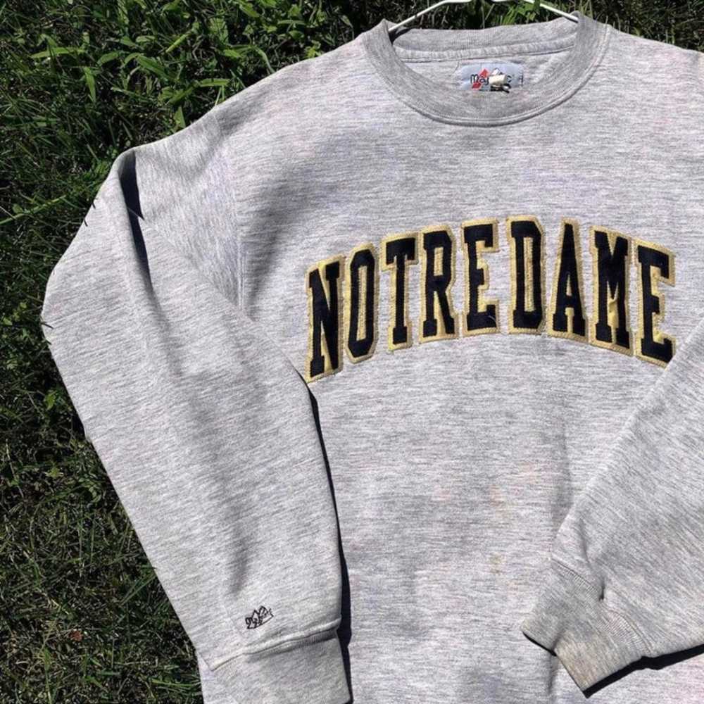 Notre Dame Crewneck Sweater Vintage College Footb… - image 2