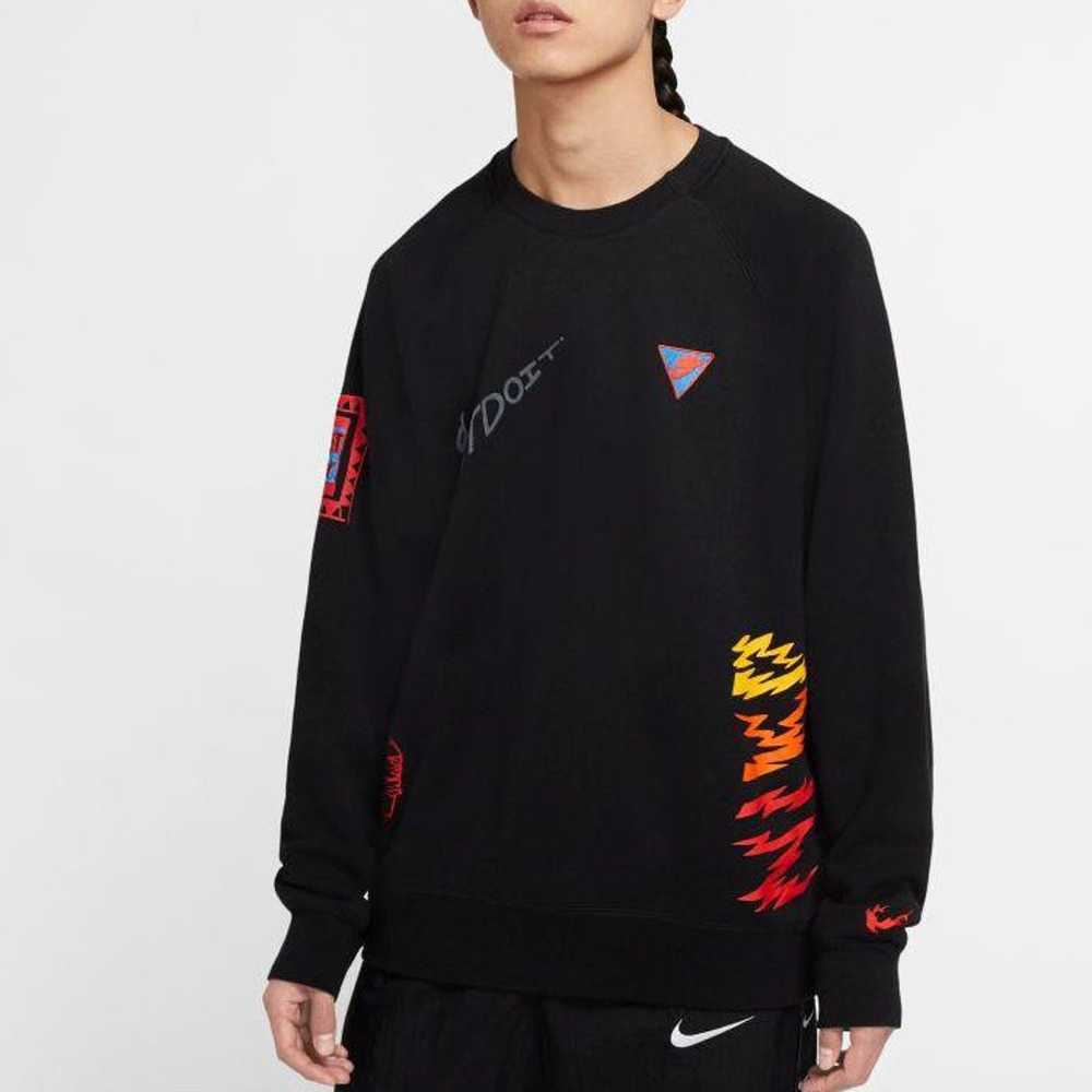 RARE Nike Sportswear Crewneck Sweater M - image 7