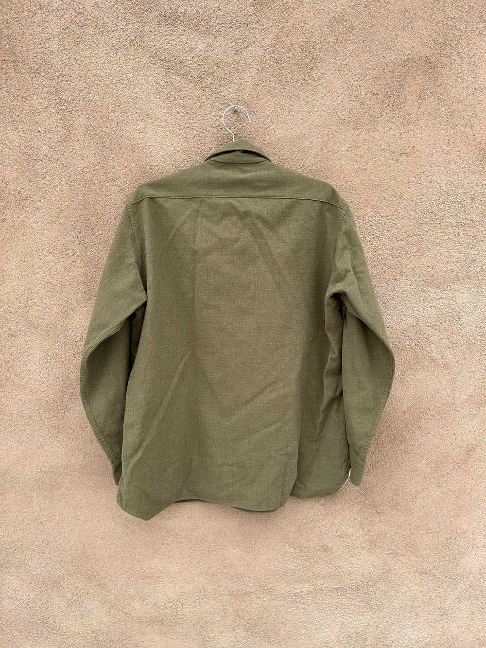 Drab Green WWII Wool U.S. Army Shirt - image 3
