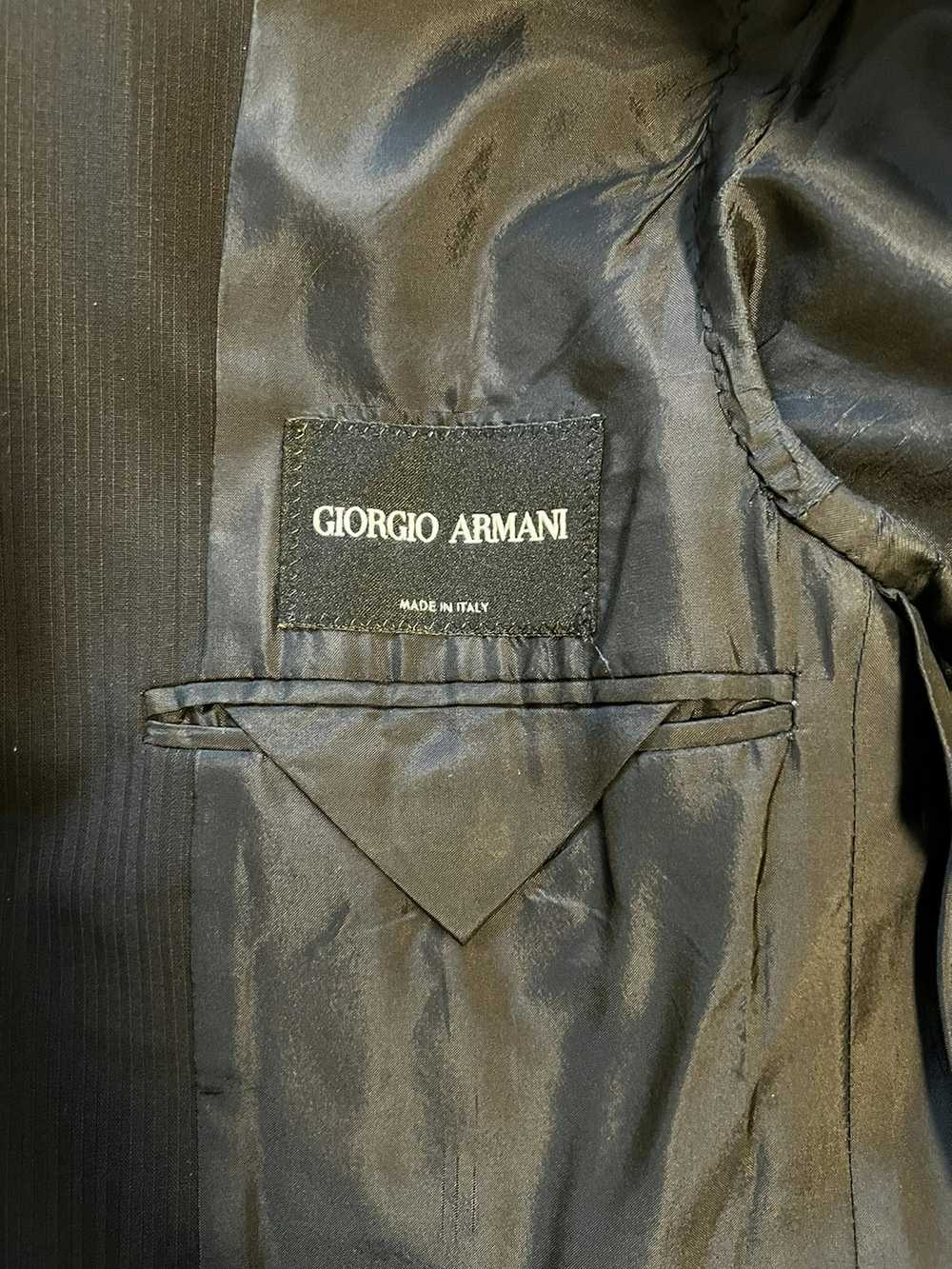 Giorgio Armani Vintage Black Giorgio Armani Blazer - image 3