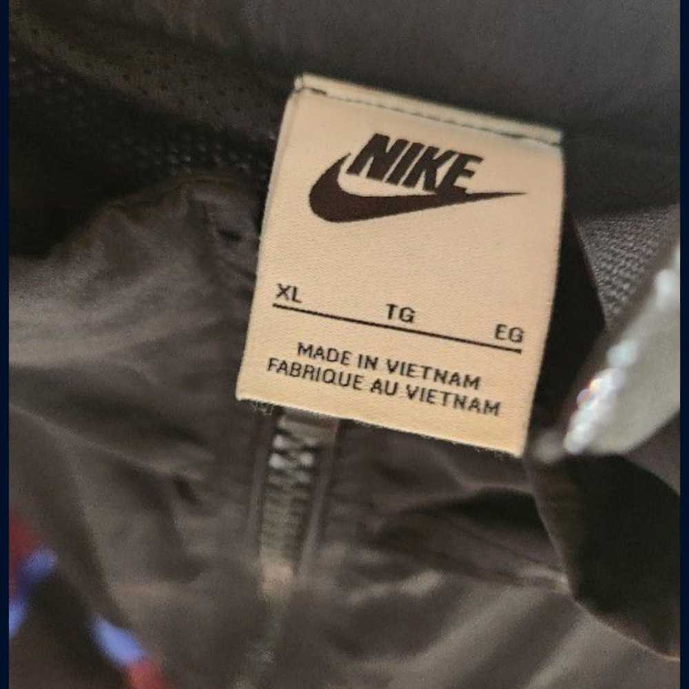 Nike Jacket - image 3