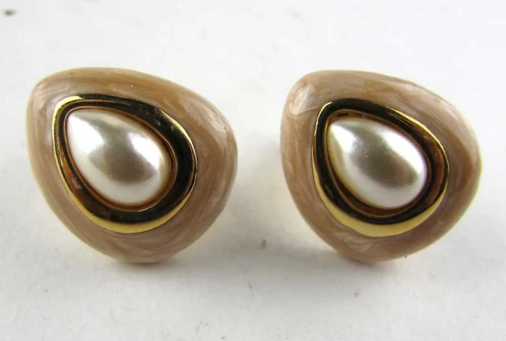 Napier Gold Tone Clip On Earrings With Faux Pearl - image 9