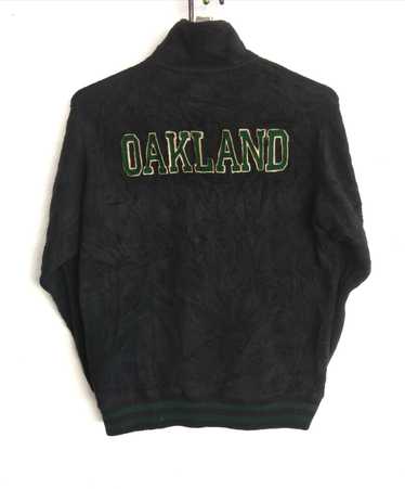 Vintage selling 90s Oakland ATHLETICS Baseball Team Fleece Half Zip Sweatshirt