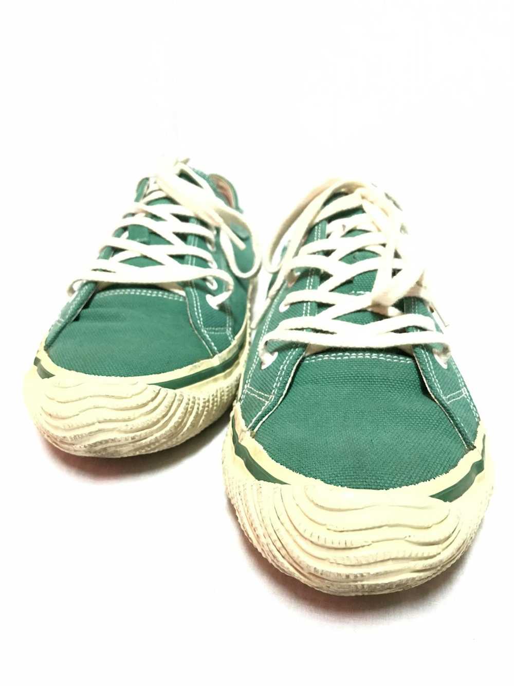 Japanese Brand Sneakers spingle move - image 5