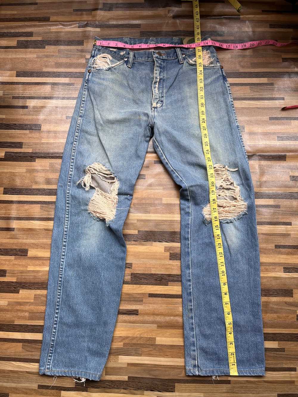 Distressed Denim × Wrangler Wrangler Distressed D… - image 3