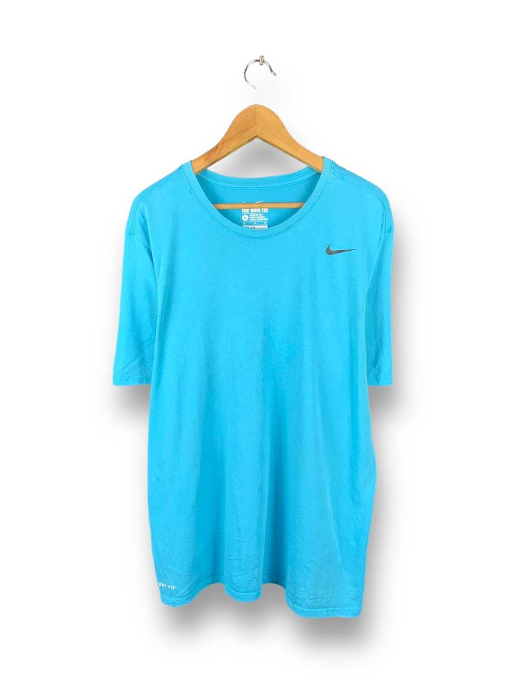 Nike Steals! Nike Small Swoosh Drifit Running Tee - image 1