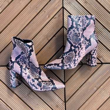 Marc fisher store retire booties snake