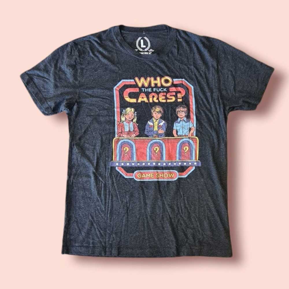 Tee public shirt (who the f*ck cares? "game show") - image 1