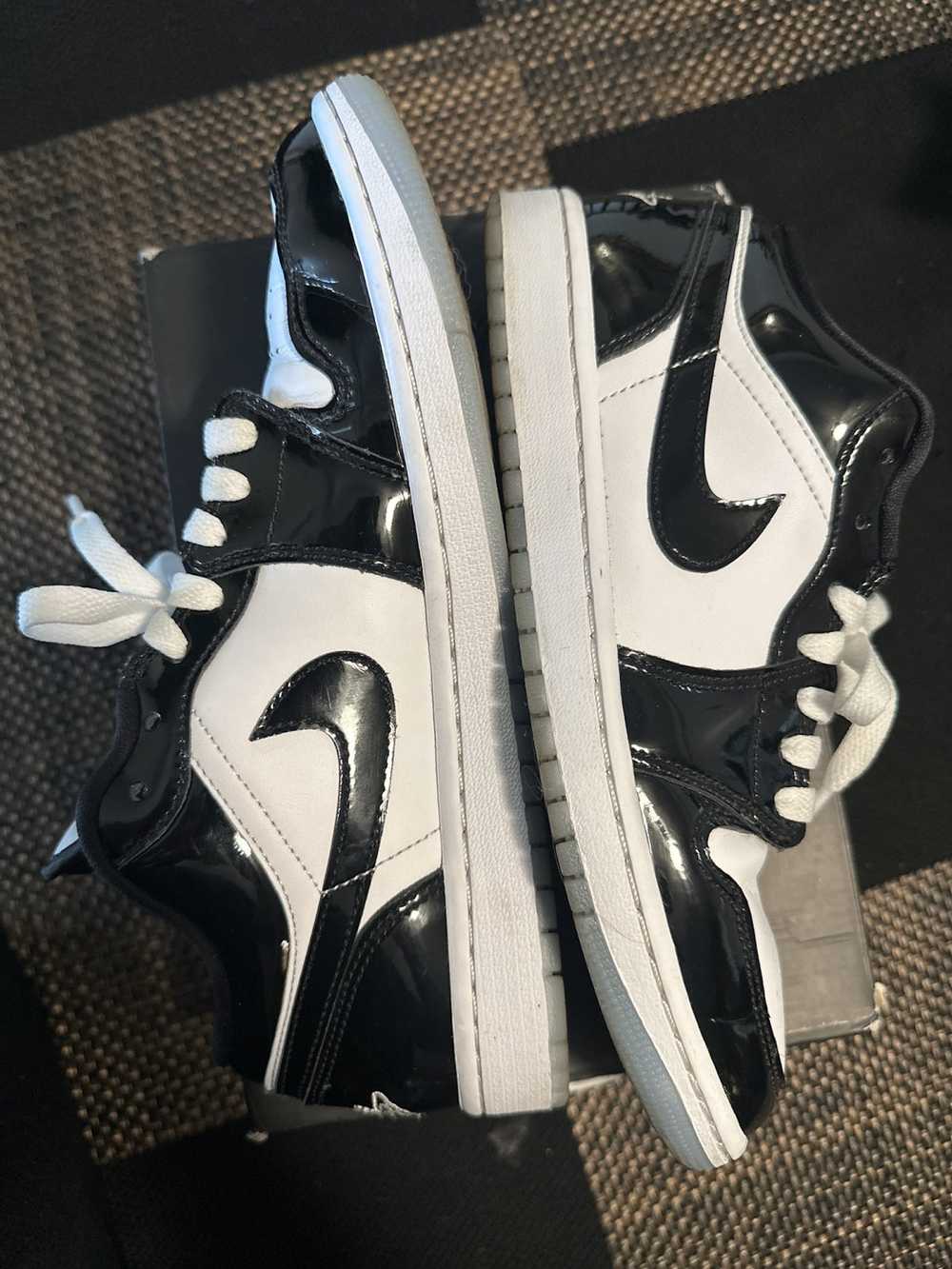 Nike Air Jordan 1 Low - image 4