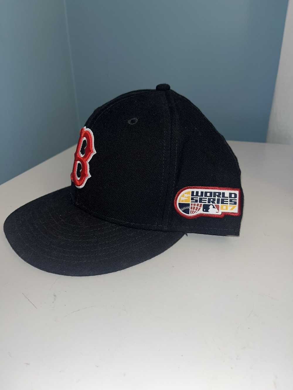 New Era 7 1/4 Boston Red Sox 2007 World Series Ne… - image 2