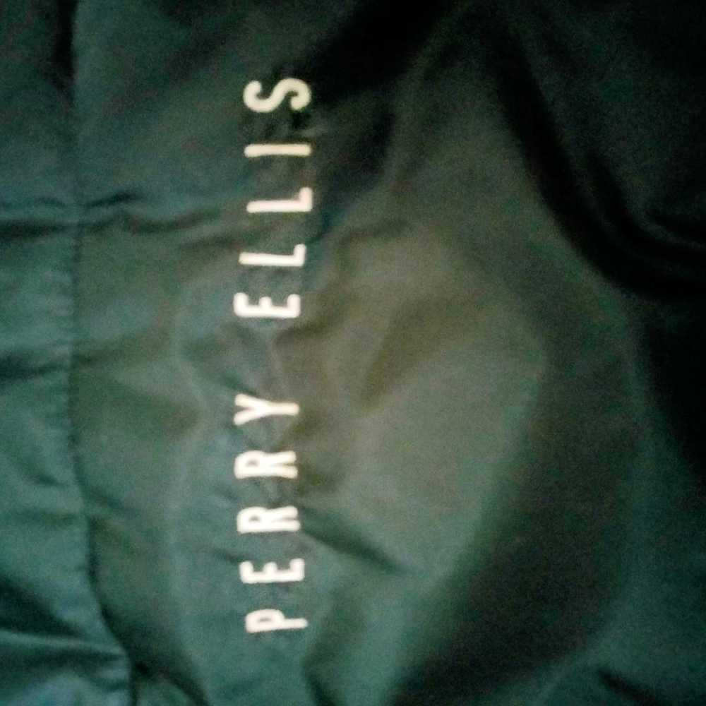 Perry Ellis bubble jacket men's size large - image 2