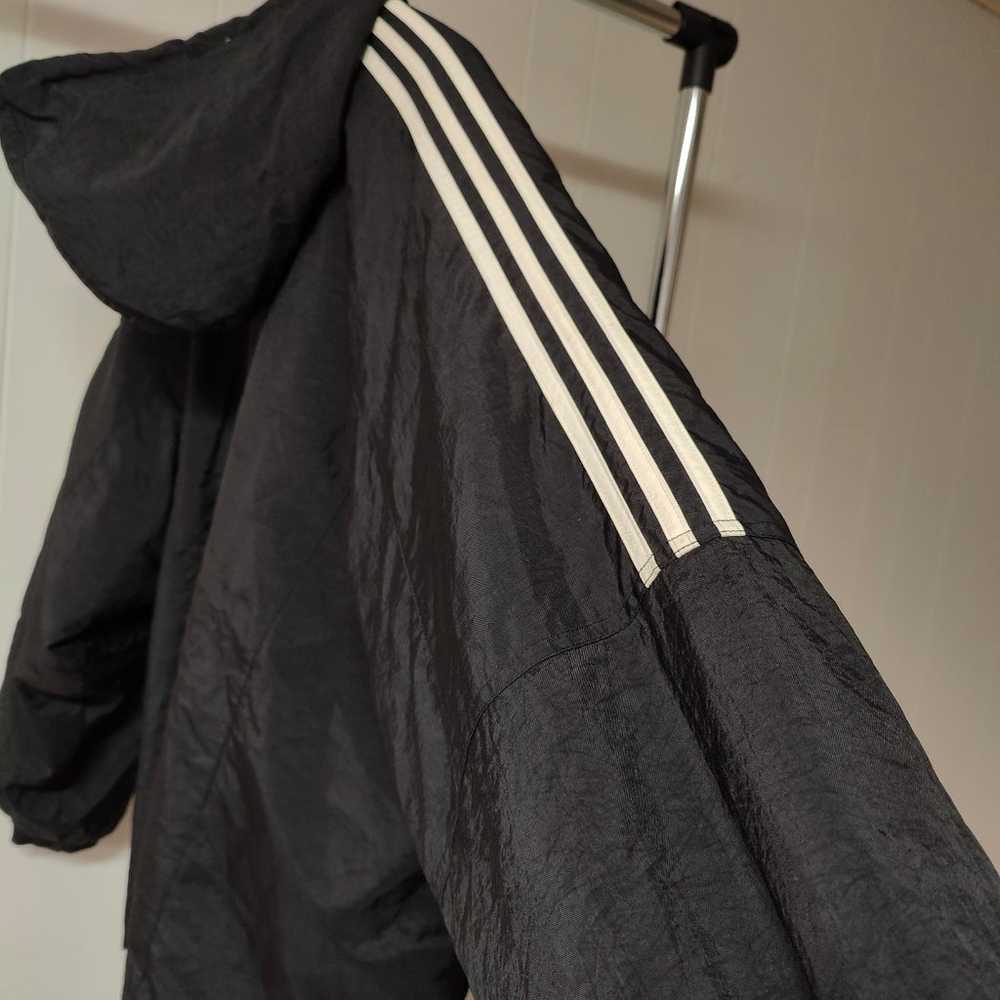 Adidas Hooded Puffer Jacket Classic Sleeve Logo T… - image 4
