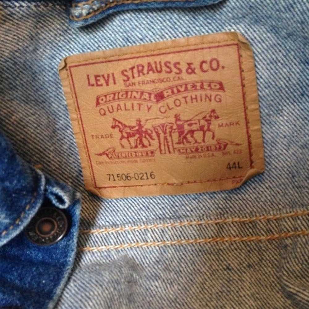 Vintage Levi's jean jacket 44L - image 8