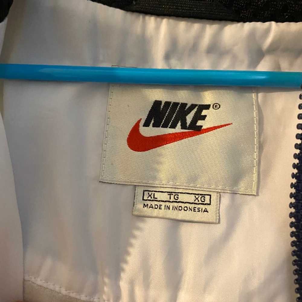 Vintage Nike Windbreaker Jacket - image 4