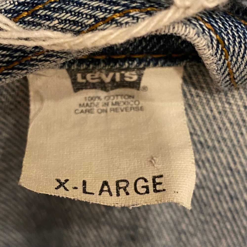 Vintage Levi’s Denim Jacket - image 9