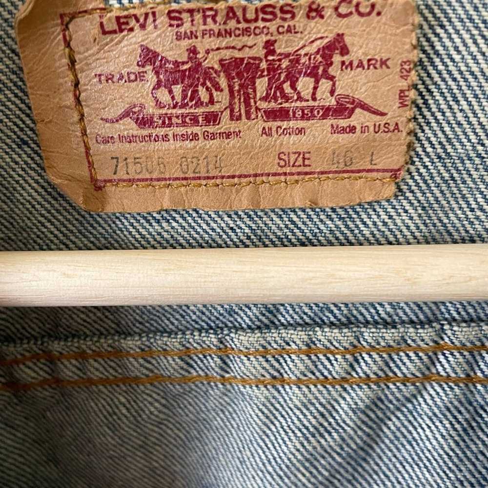 Vintage Levi Strauss Denim Jacket Made in USA wit… - image 11