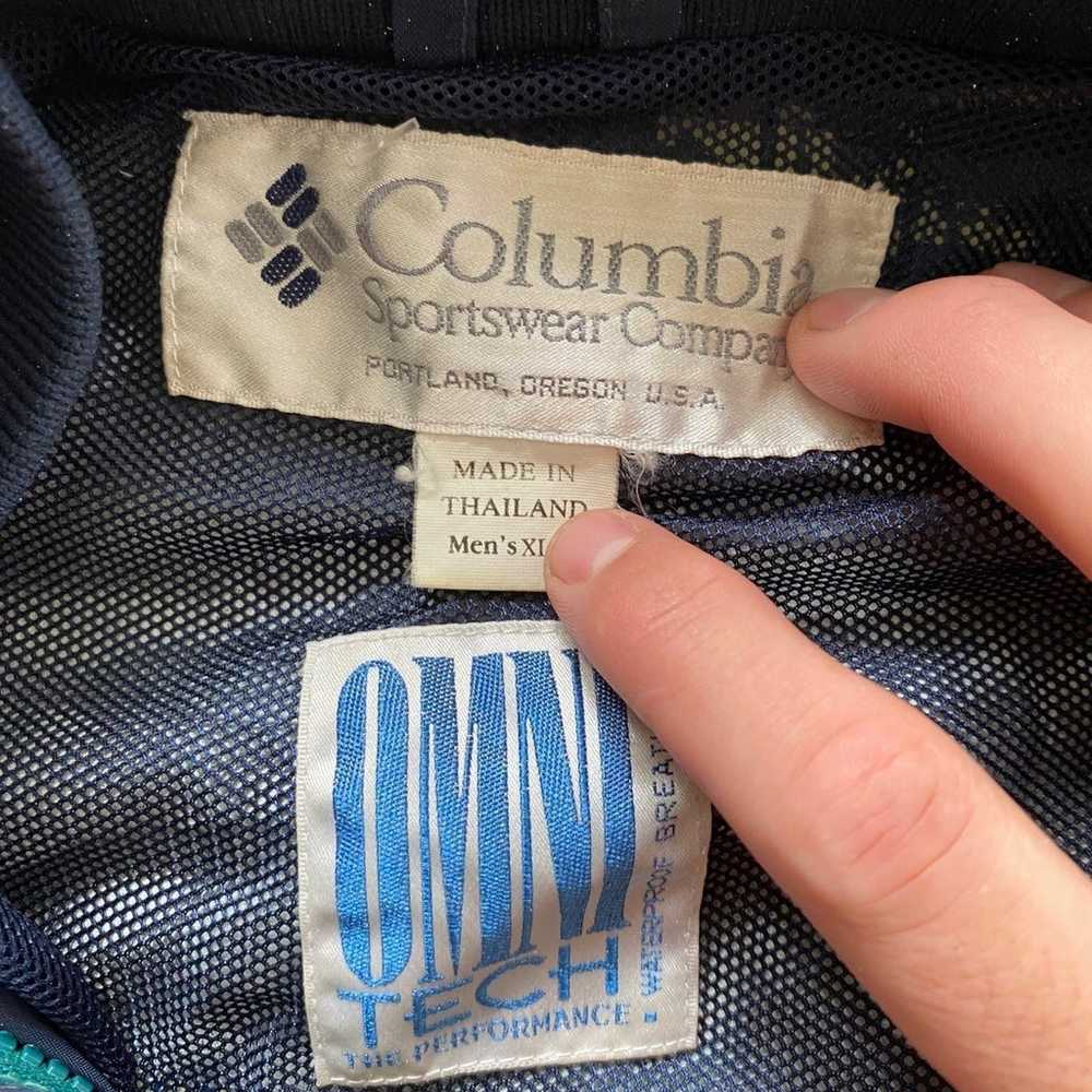 VINTAGE Columbia outdoor jacket /Omni tech early … - image 4