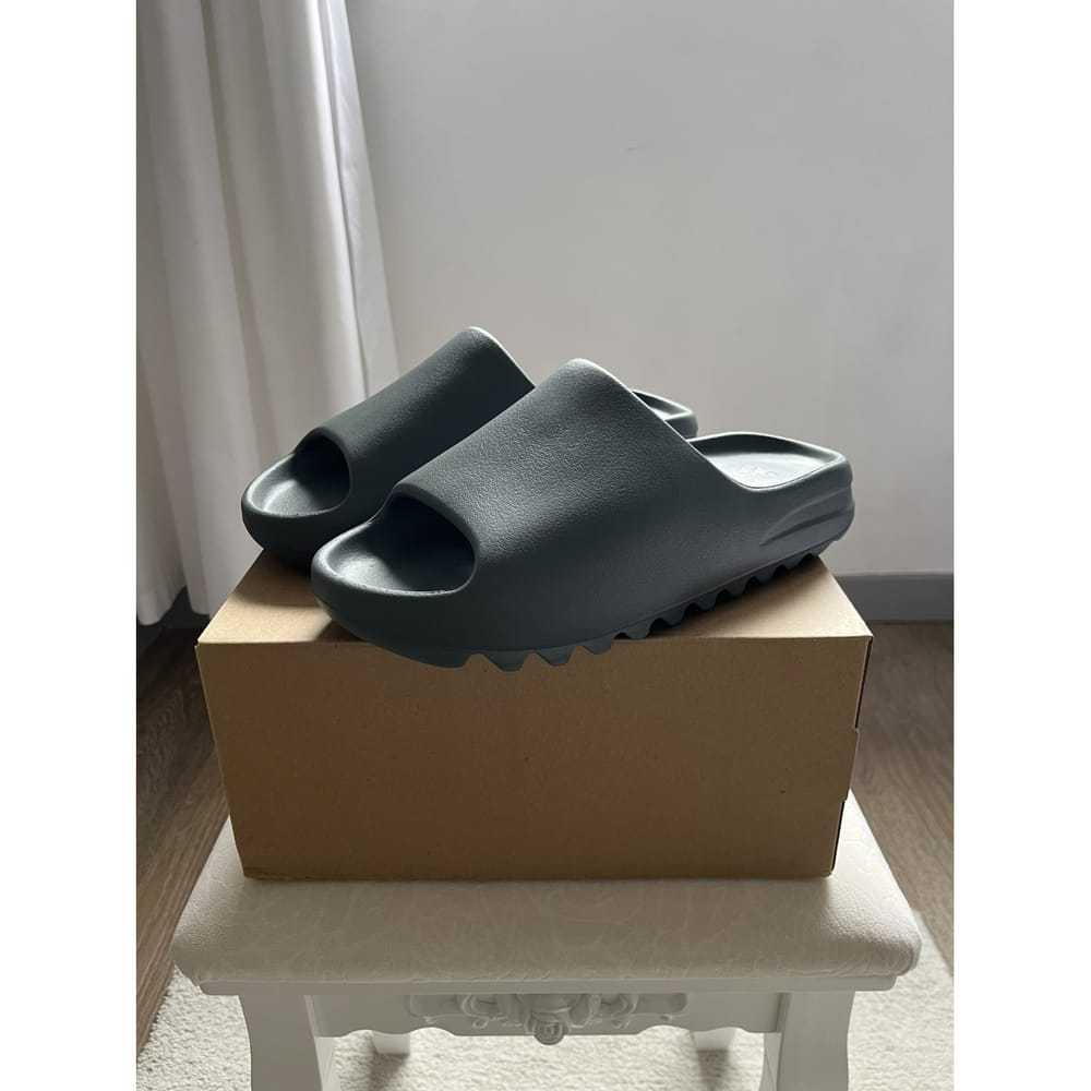 Yeezy x Adidas Slide sandals - image 3