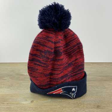 Reebok Classic Cuff Beanie Hat - NFL Cuffed Football Winter Knit