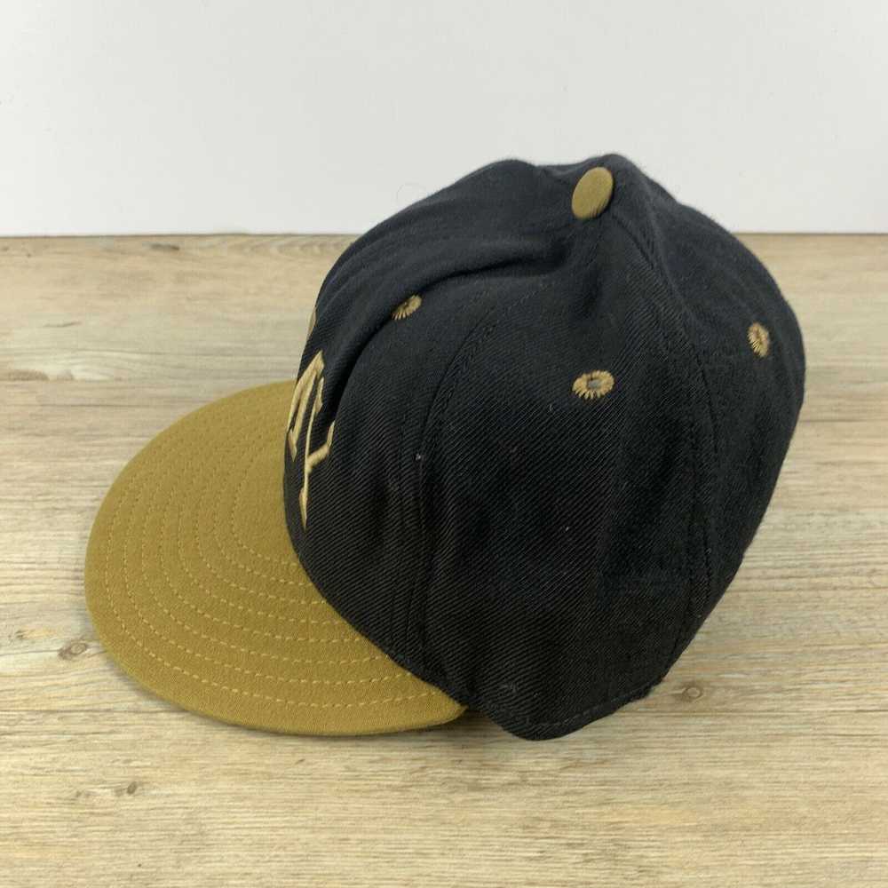 New Era Army Black Knights Hat NCAA Size 6 3/4 Fi… - image 3