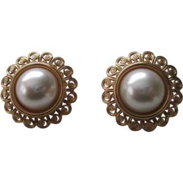 1970s  Elegant Napier Faux Pearl Clip On Earrings