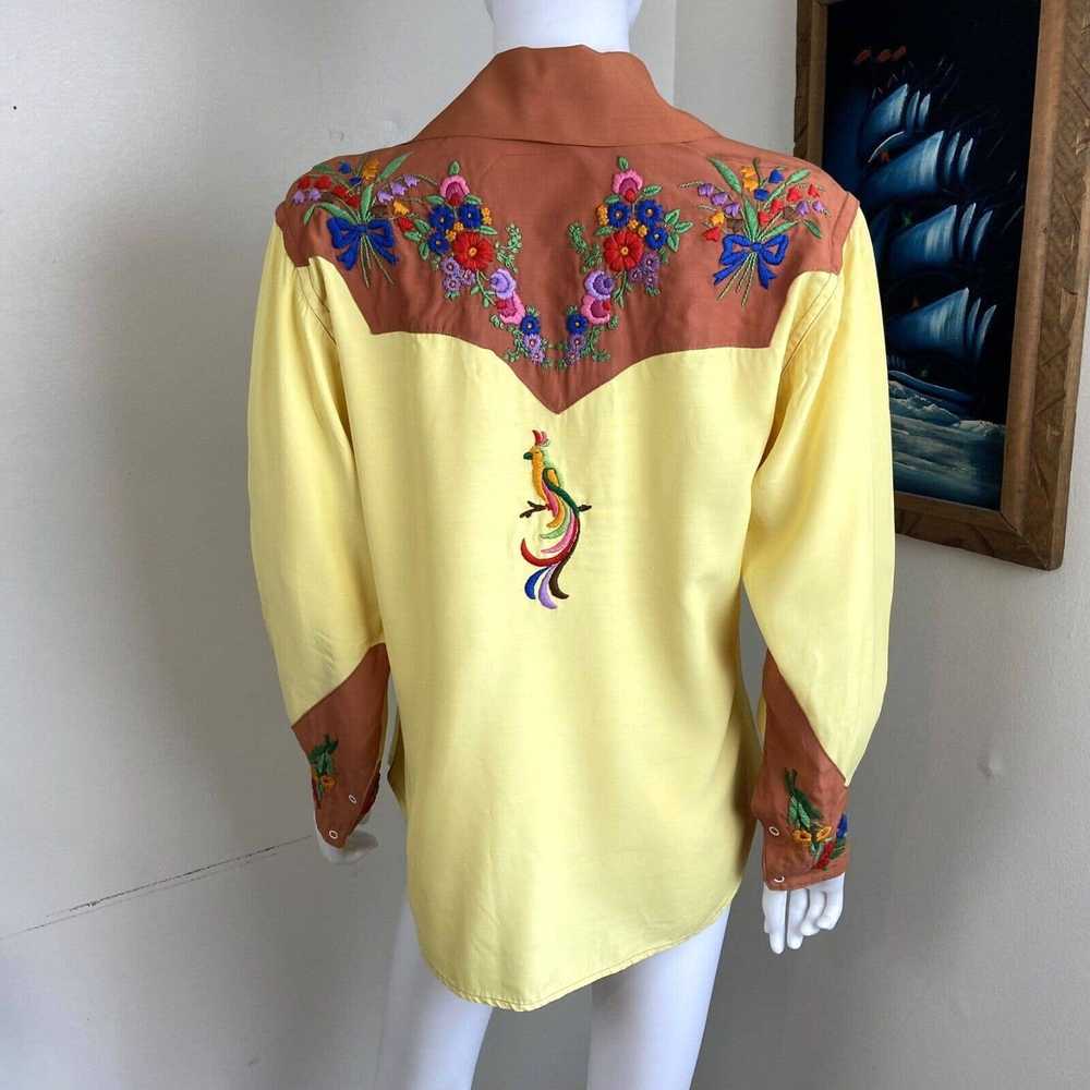 Handmade Vintage 40s 50s Embroidered Floral Rayon… - image 12
