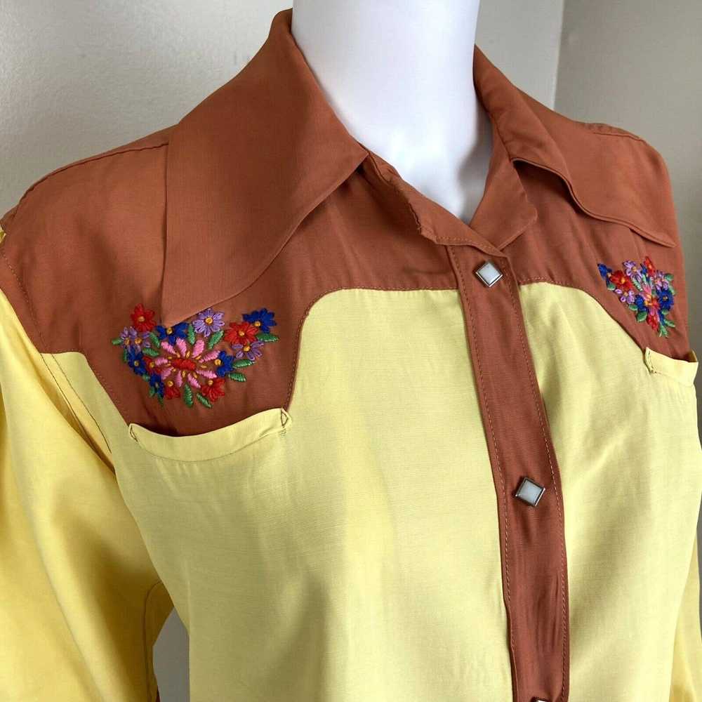 Handmade Vintage 40s 50s Embroidered Floral Rayon… - image 3
