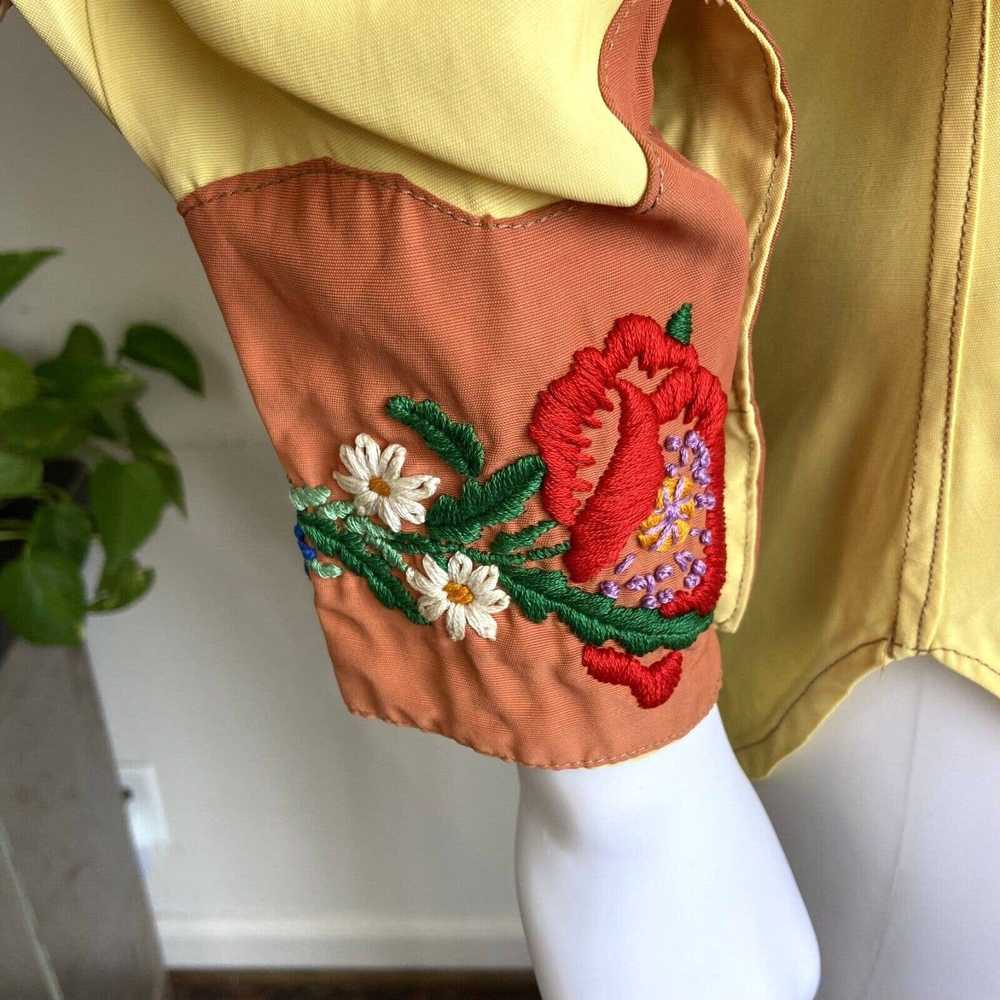 Handmade Vintage 40s 50s Embroidered Floral Rayon… - image 8