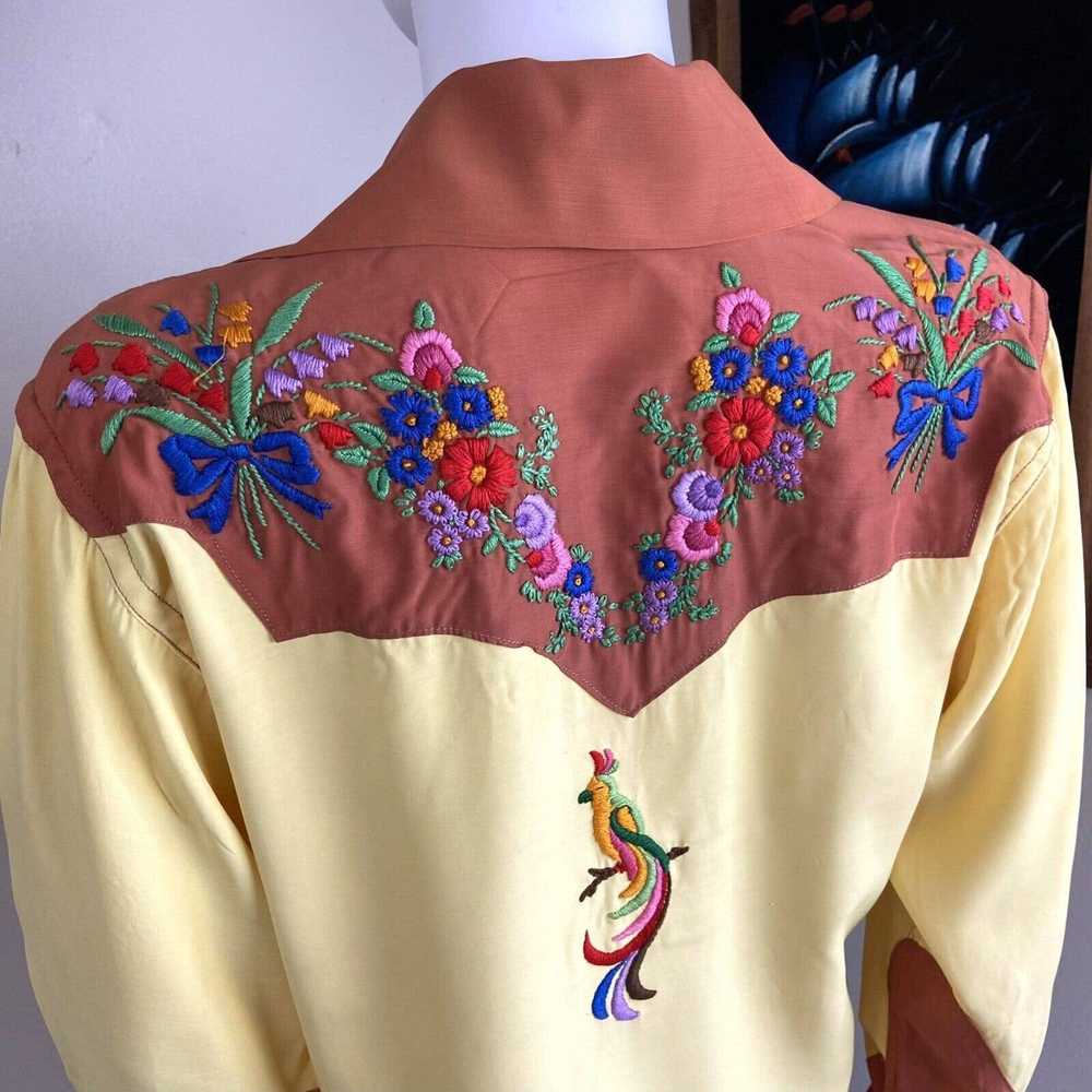 Handmade Vintage 40s 50s Embroidered Floral Rayon… - image 9