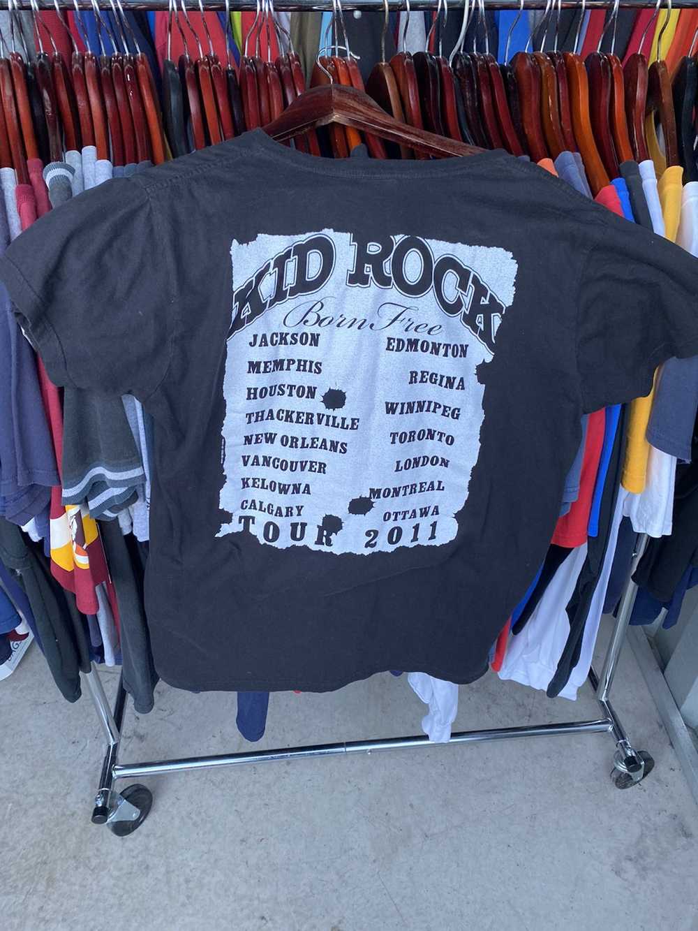 Other 2011 kid rock tour tee large black - image 7