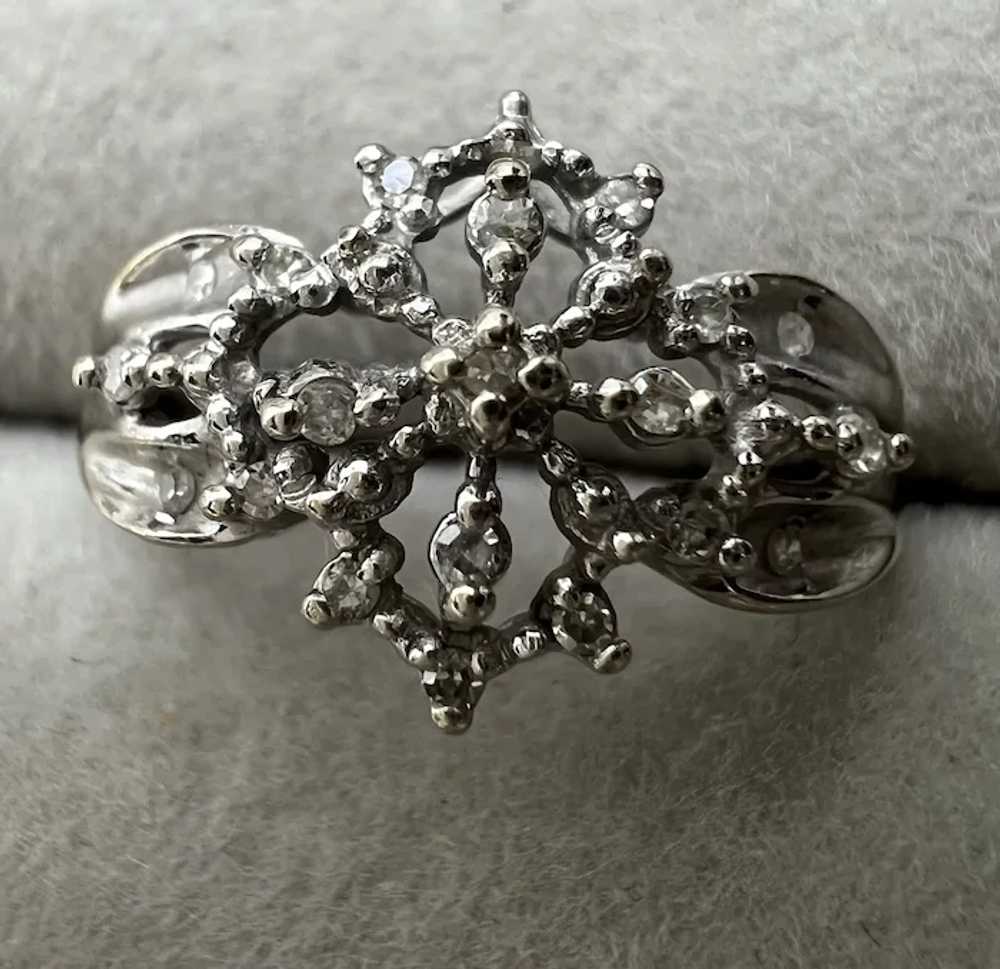 Vintage 10k White Gold Diamond Snowflake Ring Siz… - image 2