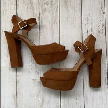 Platform Retro Look Peep Open Toe Block High Heels - image 1