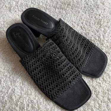 vintage black chunky square toe sandal