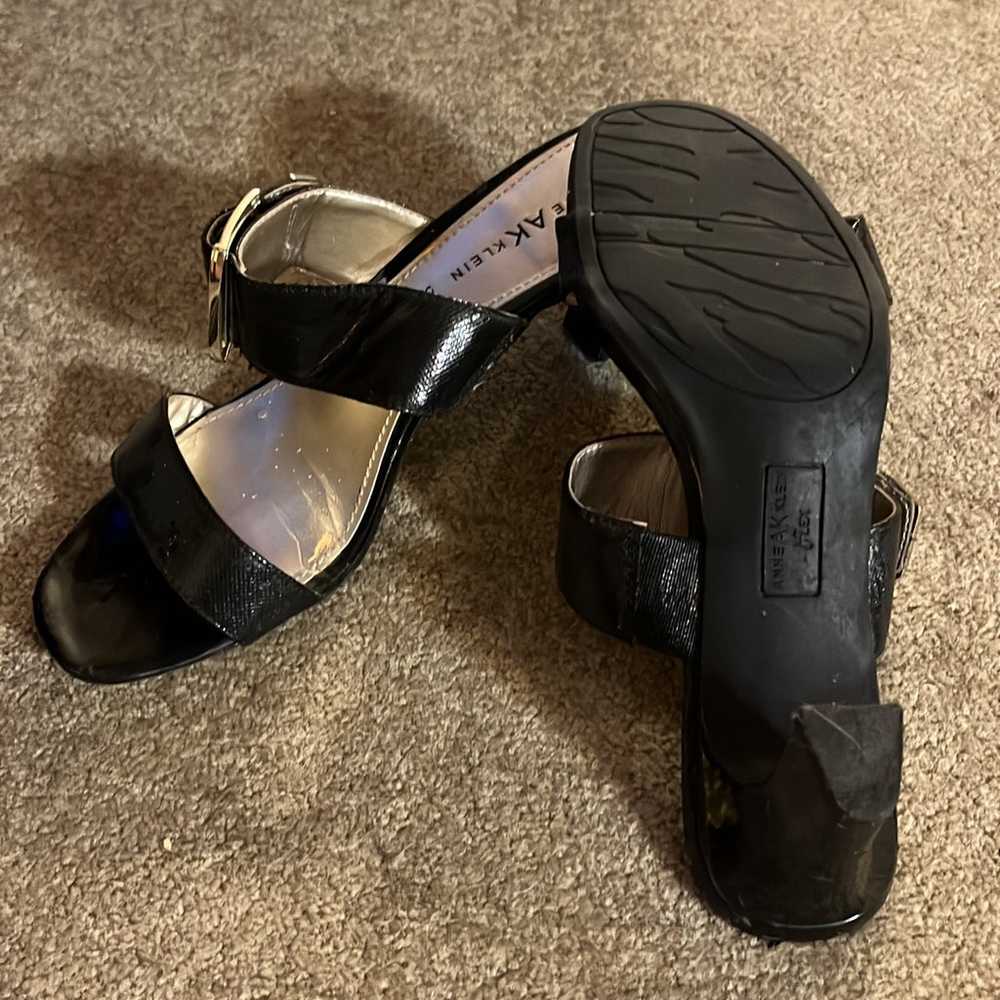 anne klein black sandals - image 4