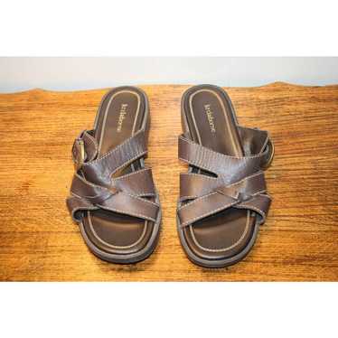 VINTAGE LEATHER SANDALS,vintage liz claiborne sand