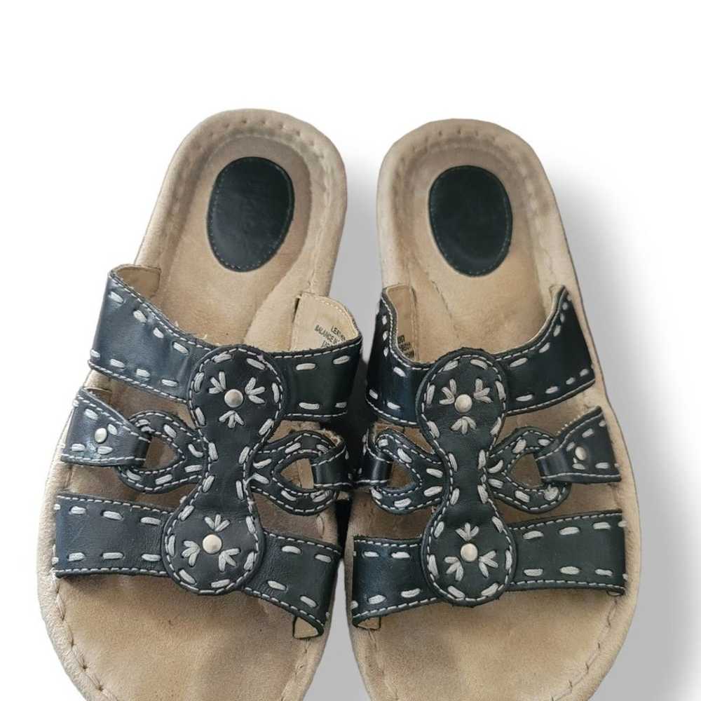 Cobbie Cuddlers Bailey Women's Leather Sandals Bl… - image 1