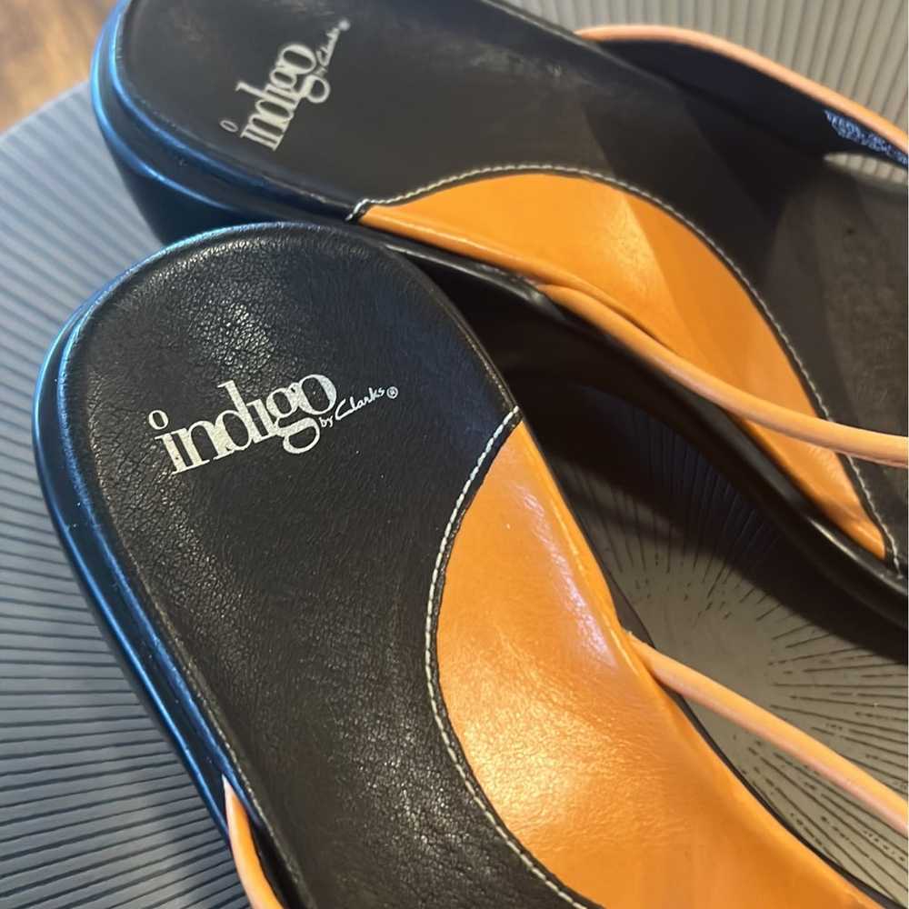 Indigo by Clarks Orange/Deep Brown Thong Sandals - image 3