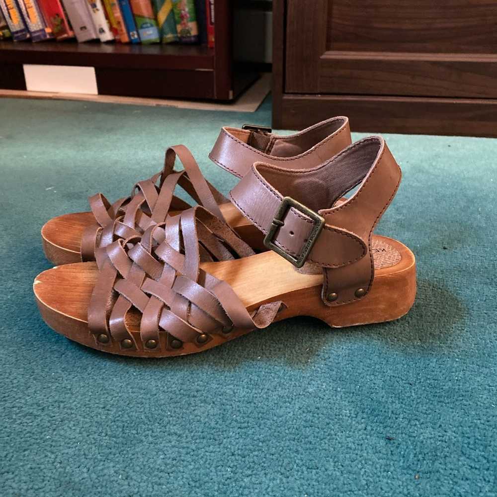 Kelsi dagger wooden sandals - image 2