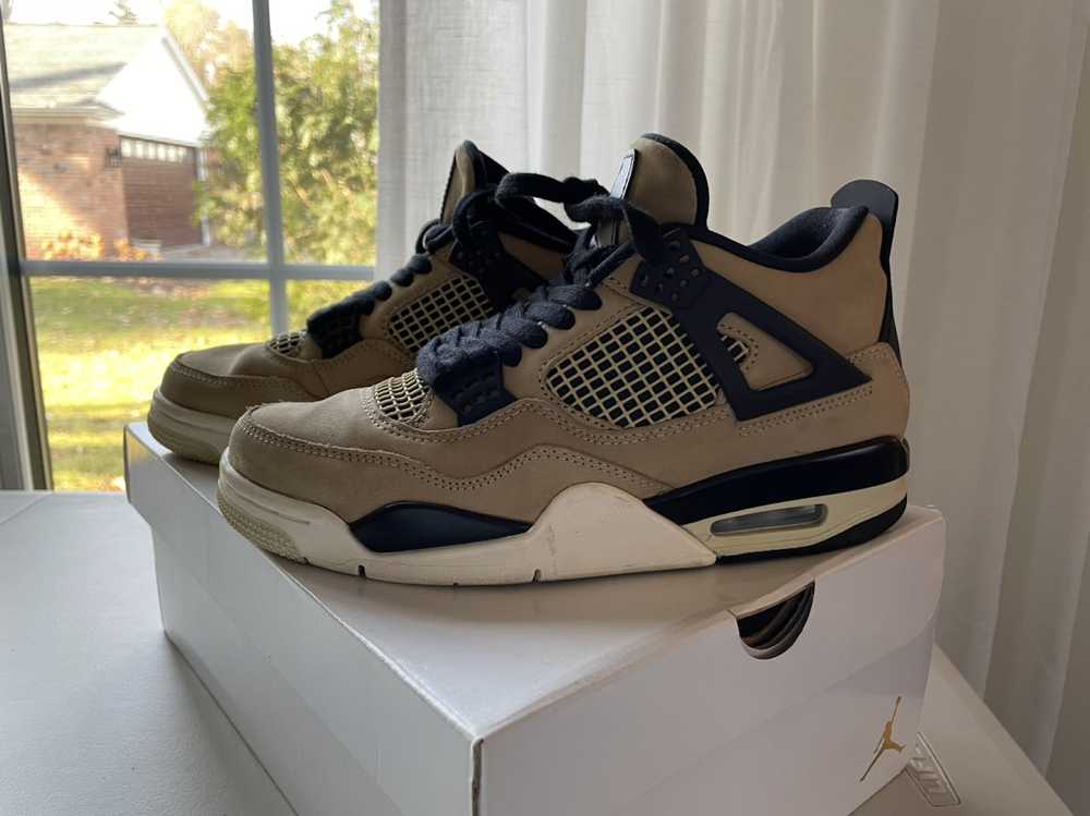 Jordan Brand Nike WMNS Air Jordan 4 Retro - image 2