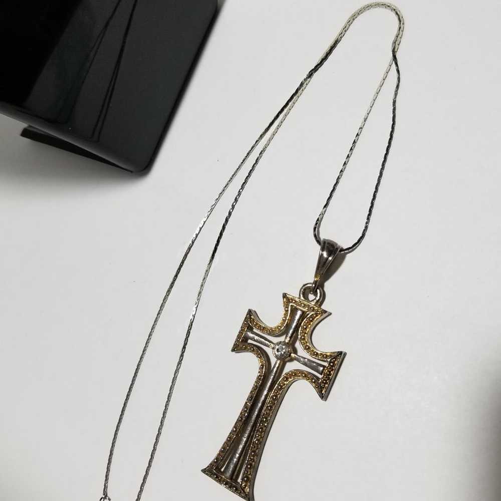 Vintage golden cross Pendant on a Silvertone chain - image 4