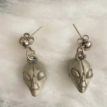 Pewter Alien Novelty Earrings - image 1