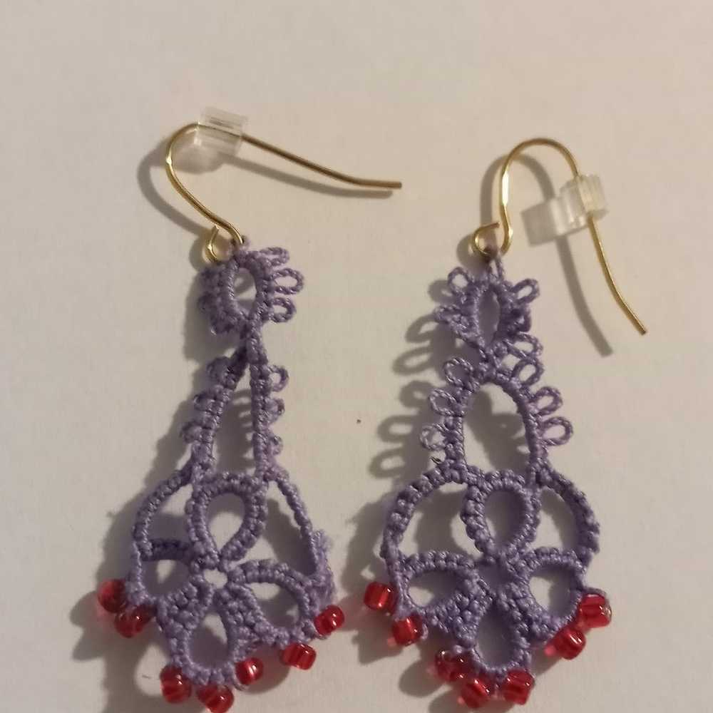 Vtg crochet earrings - image 1